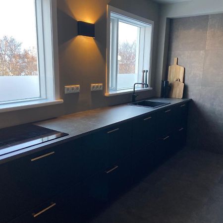 Perfectly Located 3 Bedroom Design Apartment Akureyri Dış mekan fotoğraf