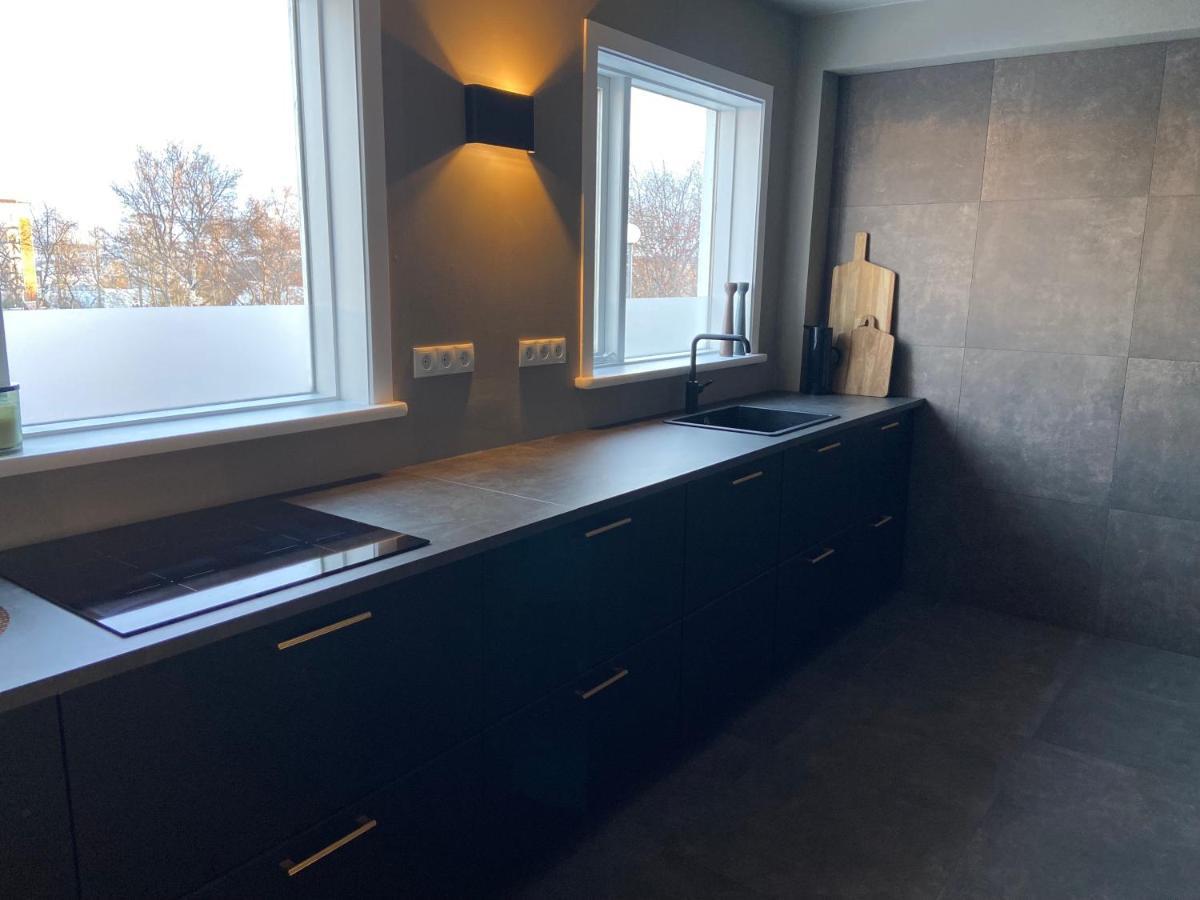 Perfectly Located 3 Bedroom Design Apartment Akureyri Dış mekan fotoğraf